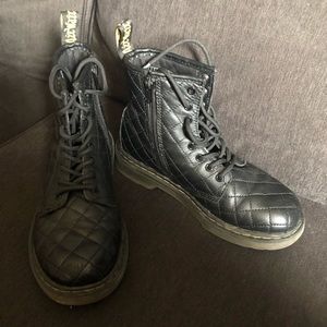 Dr. Marten Quilted Boots